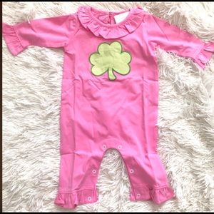 Stitchy Fish Cutest Clover Appliqué Romper NWT